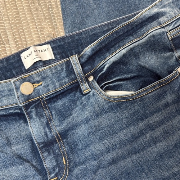 Lane Bryant Signature Fit Straight Leg Jean - Picture 4 of 6